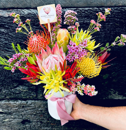 Seasonal Native Posy
